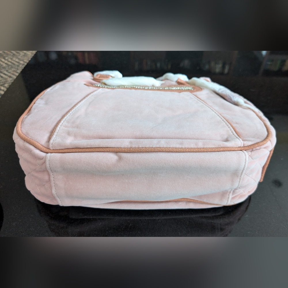 RARE, VINTAGE, Y2K NWT Juicy Couture HELENA Powder Pink Velour Shoulder Bag-$228 - Picture 7 of 16